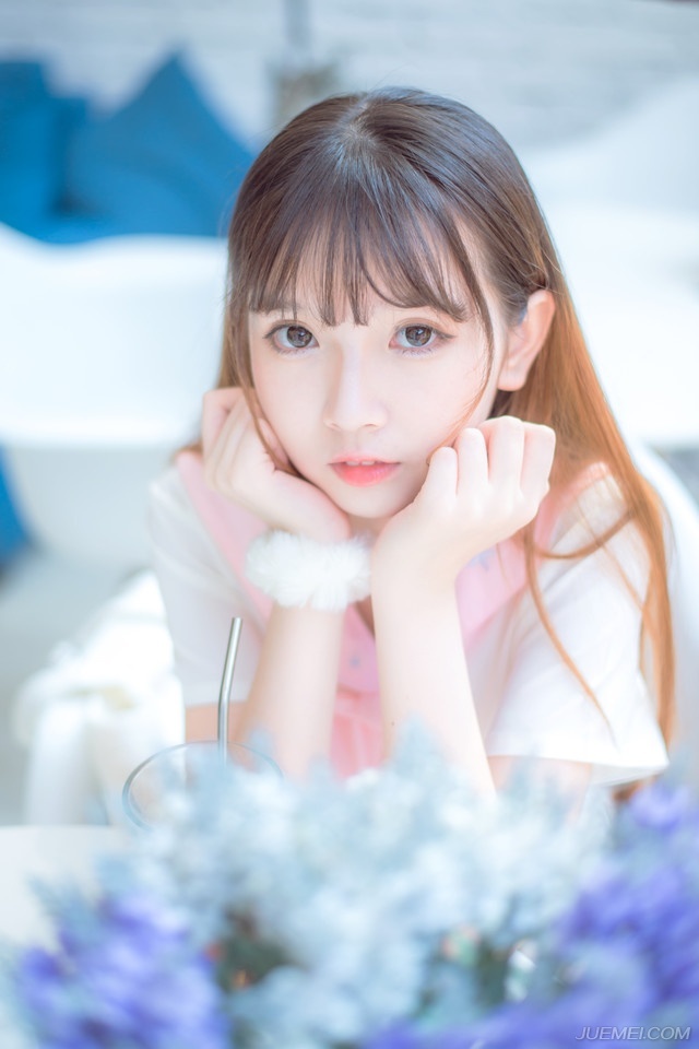遇到你之后，我的世界只剩三种人:是你，像你，不是你。
